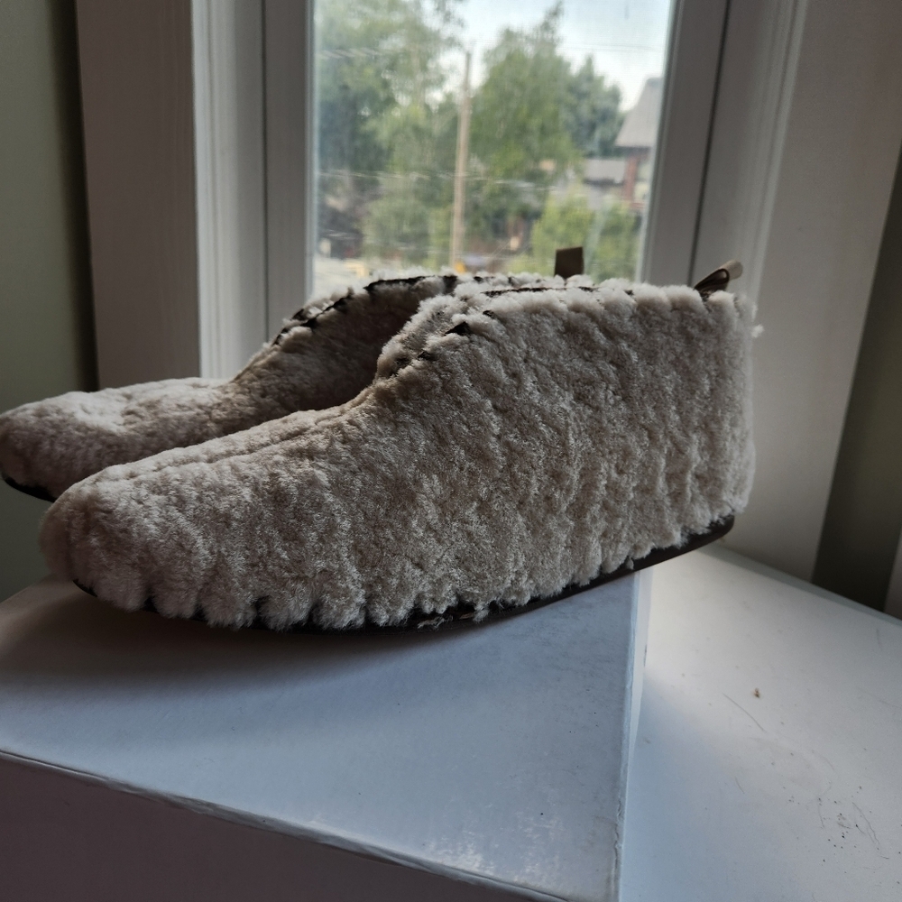 Bode Beige Greco Shearling Slippers size 46 BNWB (no lid) - Picture 7 of 13